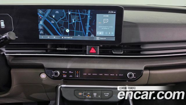 Kia Canival 2025 — photo 18