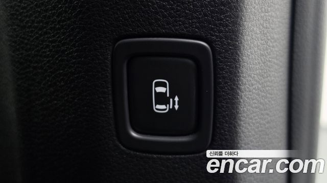 Kia Canival 2025 — photo 24