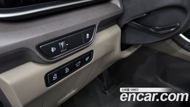 Kia Canival 2025 — photo 30