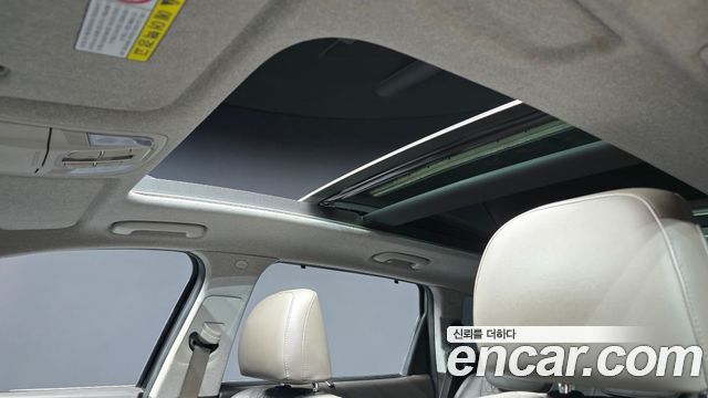 Hyundai Santafe 2019 — photo 17