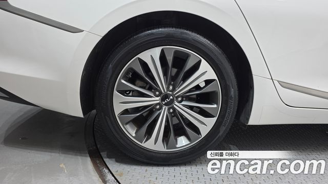 Kia K8 2022 — photo 5