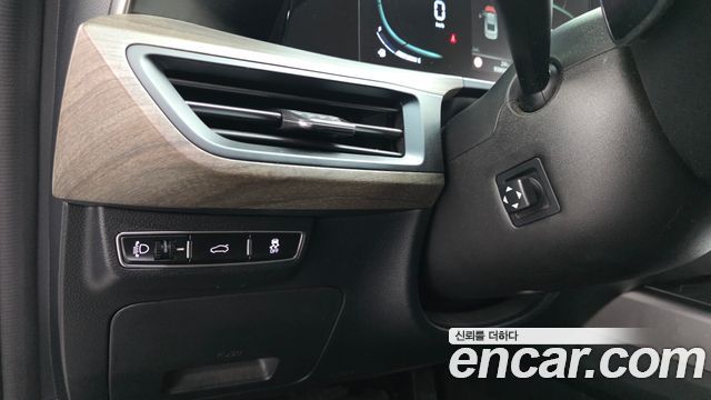 Kia K8 2022 — photo 17