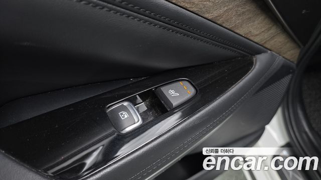 Kia K8 2022 — photo 19
