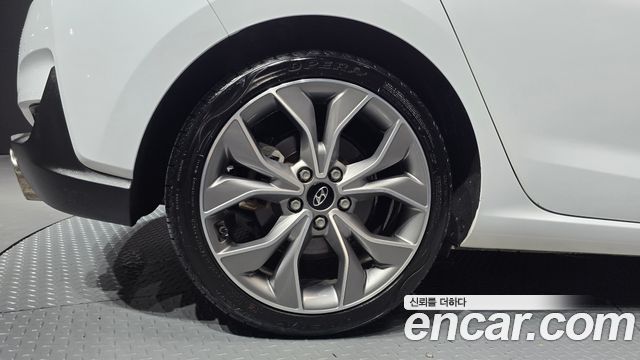 Hyundai i30 2020 — photo 5