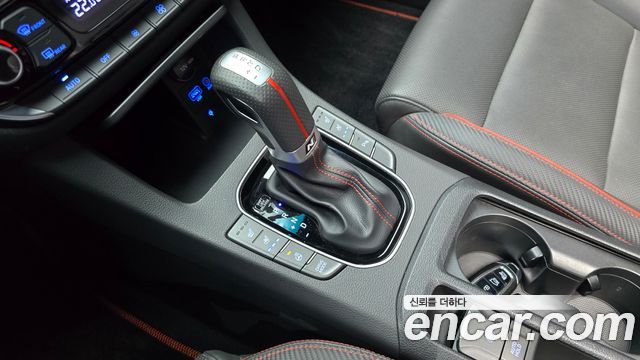 Hyundai i30 2020 — photo 12