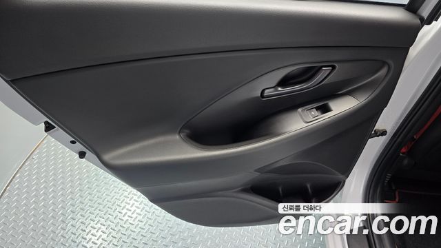 Hyundai i30 2020 — photo 15