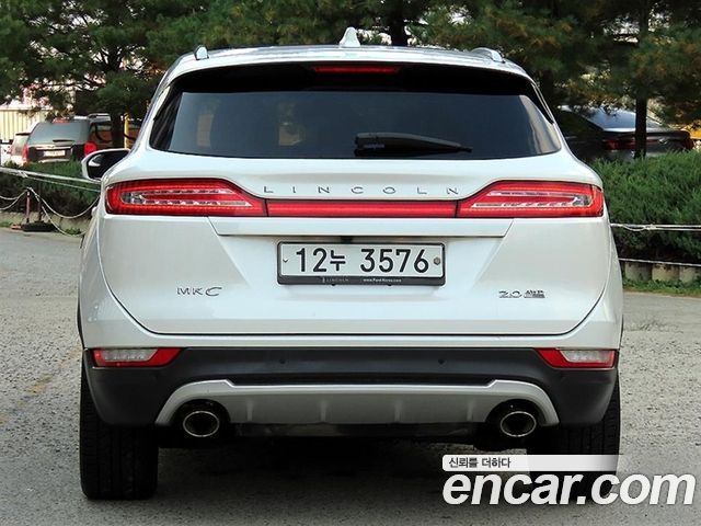 Lincoln MKC 2015 — photo 4