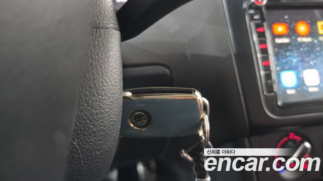 Volkswagen Polo 2013 — photo 14