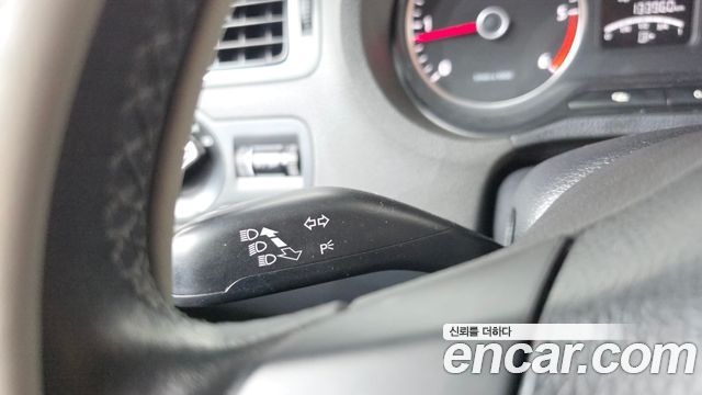 Volkswagen Polo 2013 — photo 18