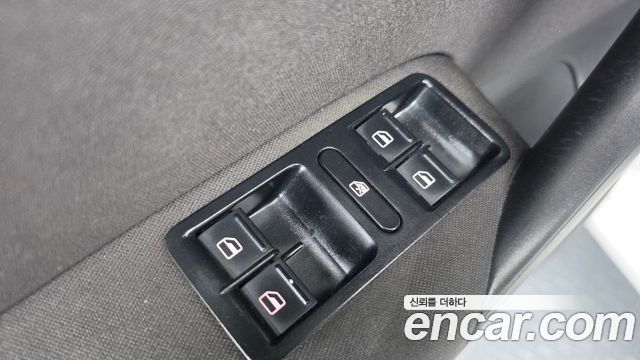 Volkswagen Polo 2013 — photo 19