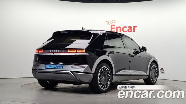 Hyundai Ioniq5 2022 — photo 2