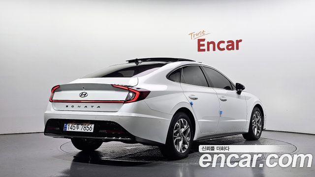 Hyundai Sonata 2022 — photo 2