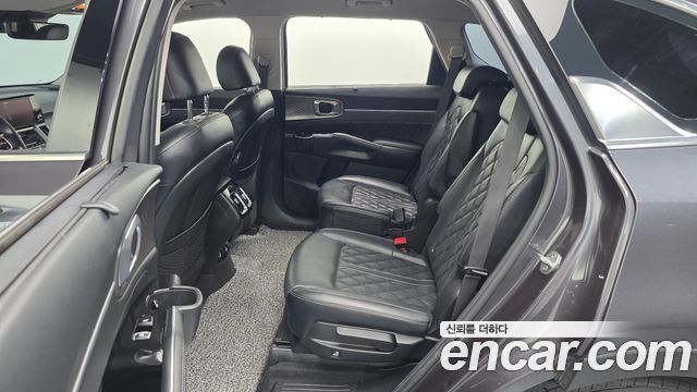 Kia Sorento 2021 — photo 11