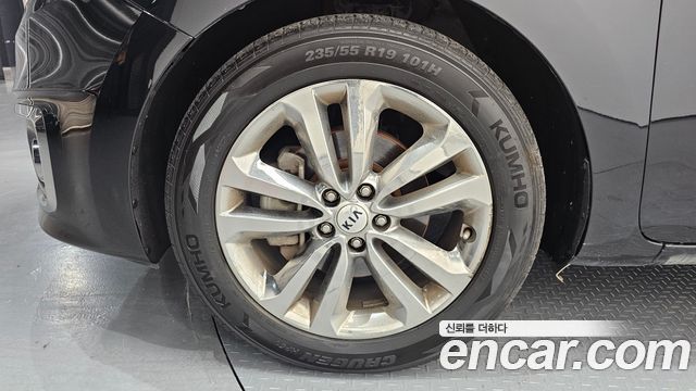 Kia Canival 2017 — photo 5