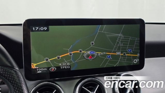 Mercedes-Benz CLA-Class 2015 — photo 16