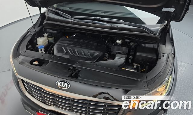 Kia Canival 2019 — photo 6