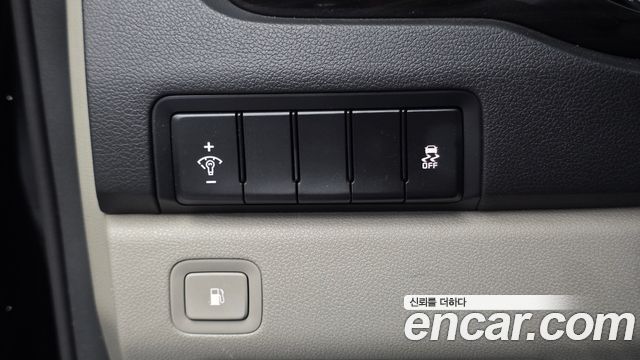 Kia Canival 2019 — photo 29