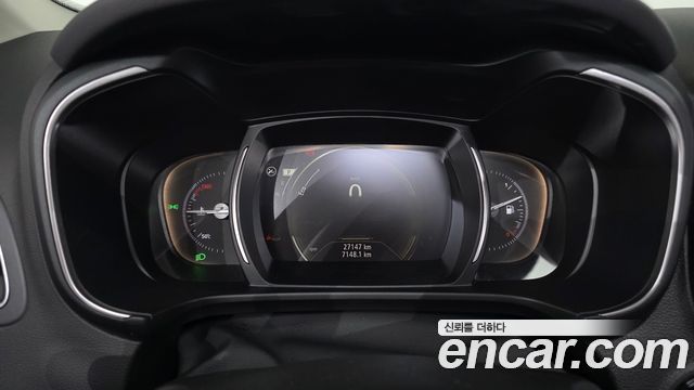 Renault Korea QM6 2023 — photo 11