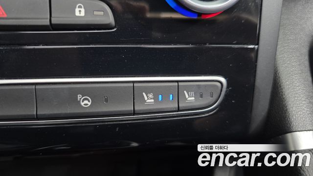 Renault Korea QM6 2023 — photo 20