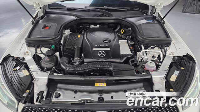 Mercedes-Benz GLC-Class 2021 — photo 6