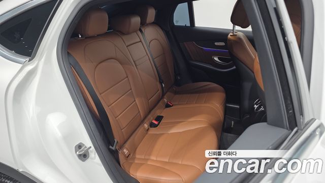 Mercedes-Benz GLC-Class 2021 — photo 18