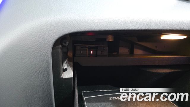 Mercedes-Benz GLC-Class 2021 — photo 34