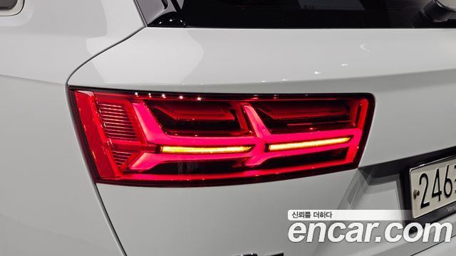 Audi Q7 2016 — photo 9