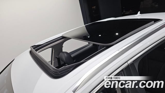 Audi Q7 2016 — photo 31