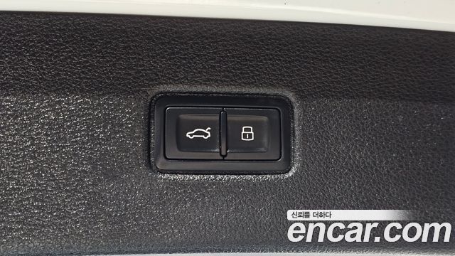 Audi Q7 2016 — photo 33