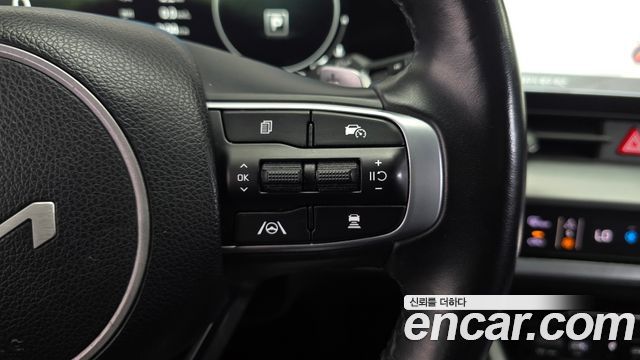 Kia Sportage 2022 — photo 16