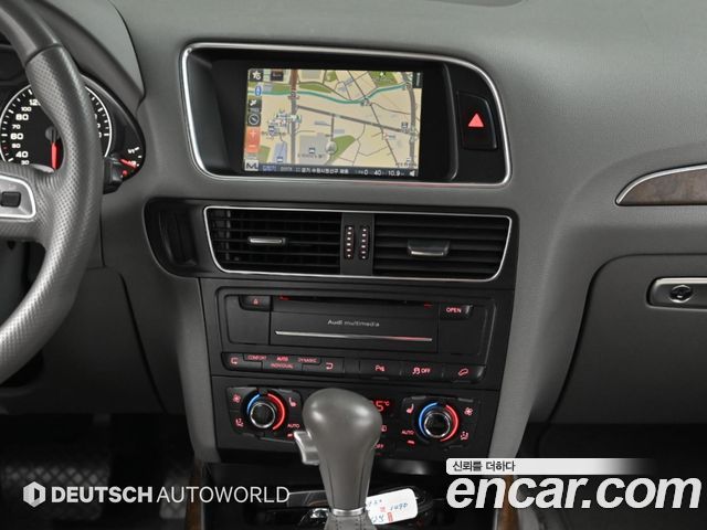 Audi Q5 2012 — photo 14