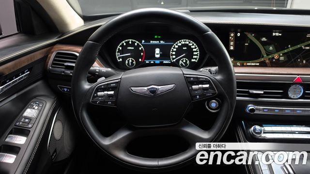 Genesis G90 2021 — photo 12