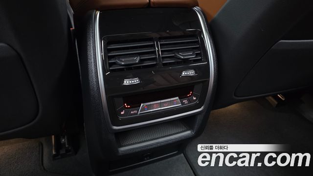 BMW X5 2023 — photo 24
