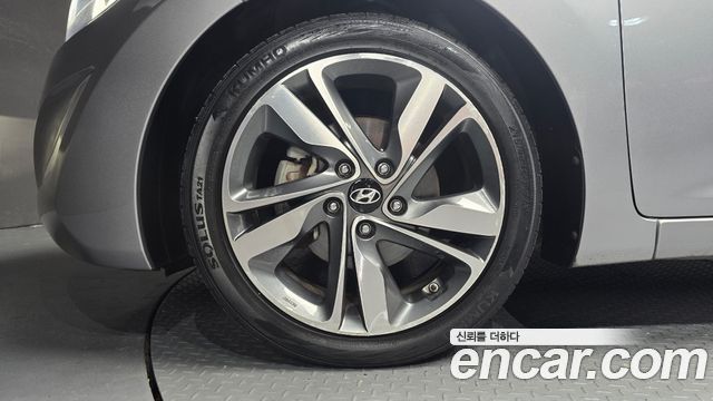 Hyundai AVANTE 2014 — photo 5
