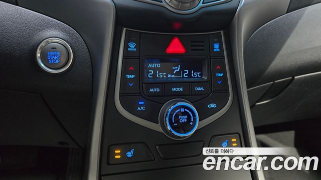 Hyundai AVANTE 2014 — photo 23