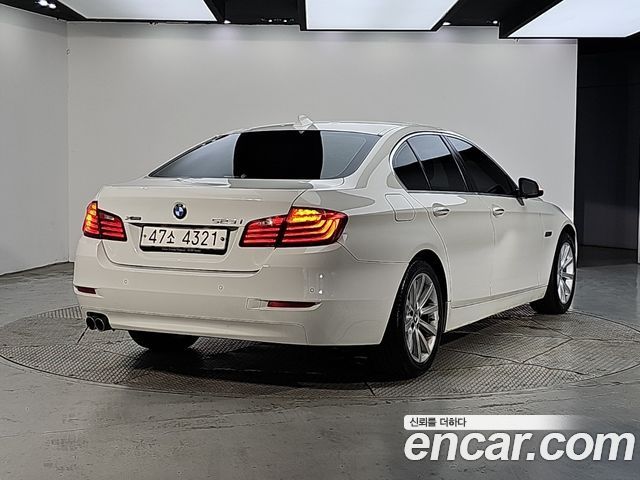 BMW 5-Series 2014 — photo 4