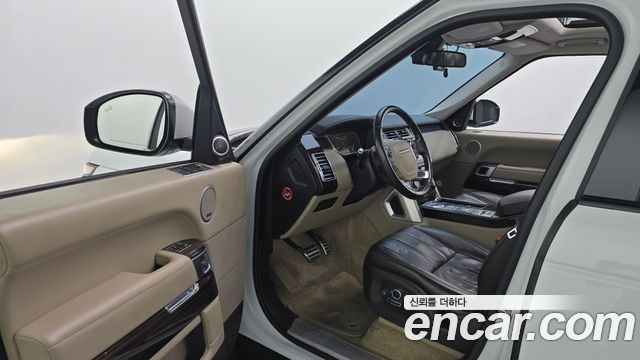 Land Rover Range Rover 2016 — photo 10