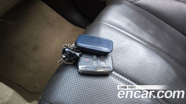 Land Rover Range Rover 2016 — photo 16