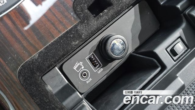 Land Rover Range Rover 2016 — photo 17