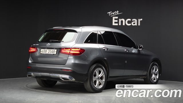 Mercedes-Benz GLC-Class 2017 — photo 2