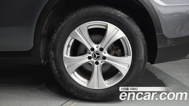 Mercedes-Benz GLC-Class 2017 — photo 7