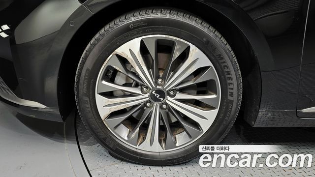 Kia K8 2023 — photo 5