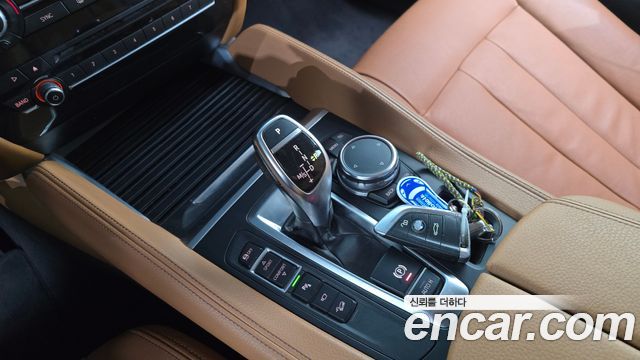 BMW X6 2016 — photo 9