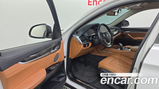 BMW X6 2016 — photo 10