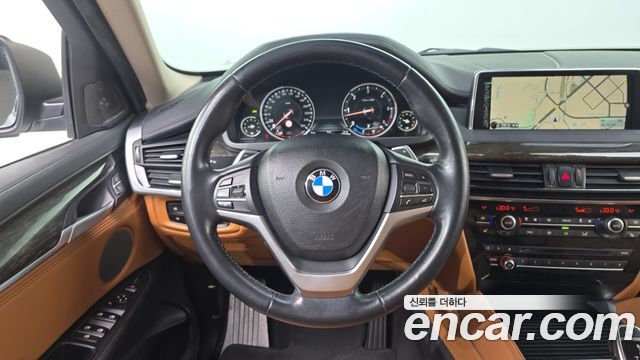 BMW X6 2016 — photo 13