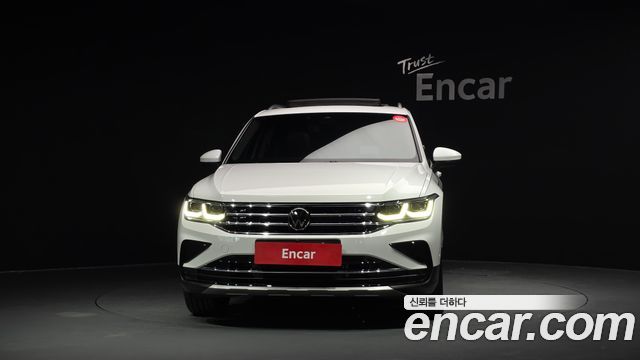 Volkswagen Tiguan 2022 — photo 3