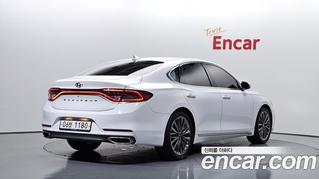 Hyundai Grandeur 2018 — photo 2