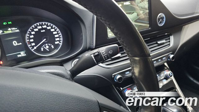 Hyundai Grandeur 2018 — photo 17