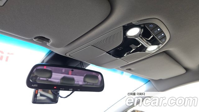 Hyundai Grandeur 2018 — photo 18