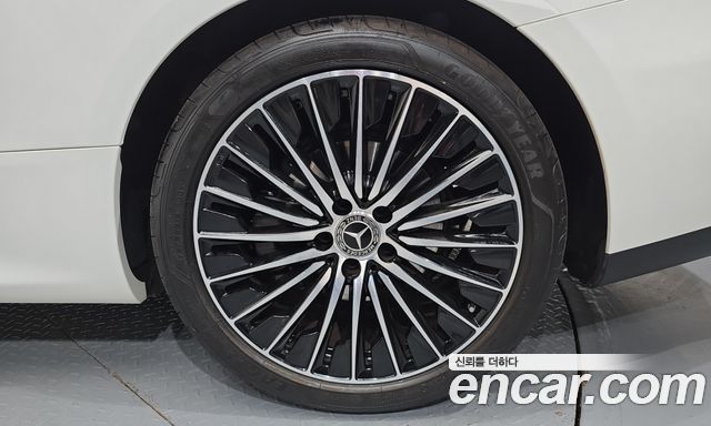 Mercedes-Benz CLE-Class 2024 — photo 7